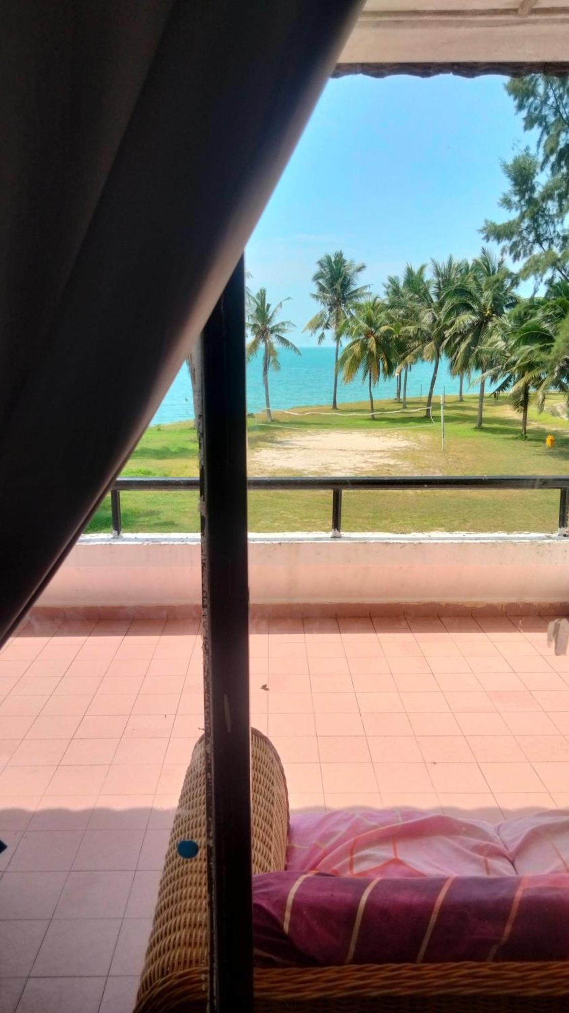 Pd Seaview Corus Paradise Lagoon Port Dickson Ngoại thất bức ảnh